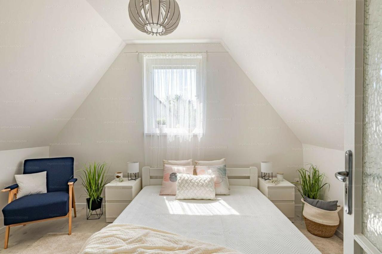 Madarasz 5 Deluxe Vendeghaz Villa Balatonalmádi